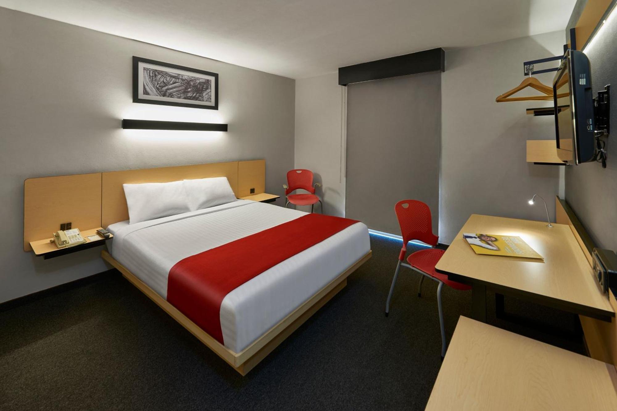 City Express By Marriott Durango Exterior photo