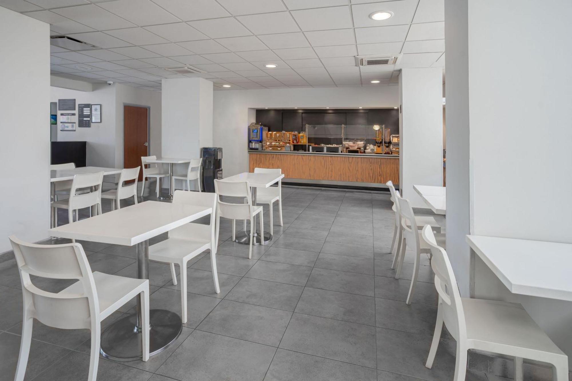 City Express By Marriott Durango Exterior photo