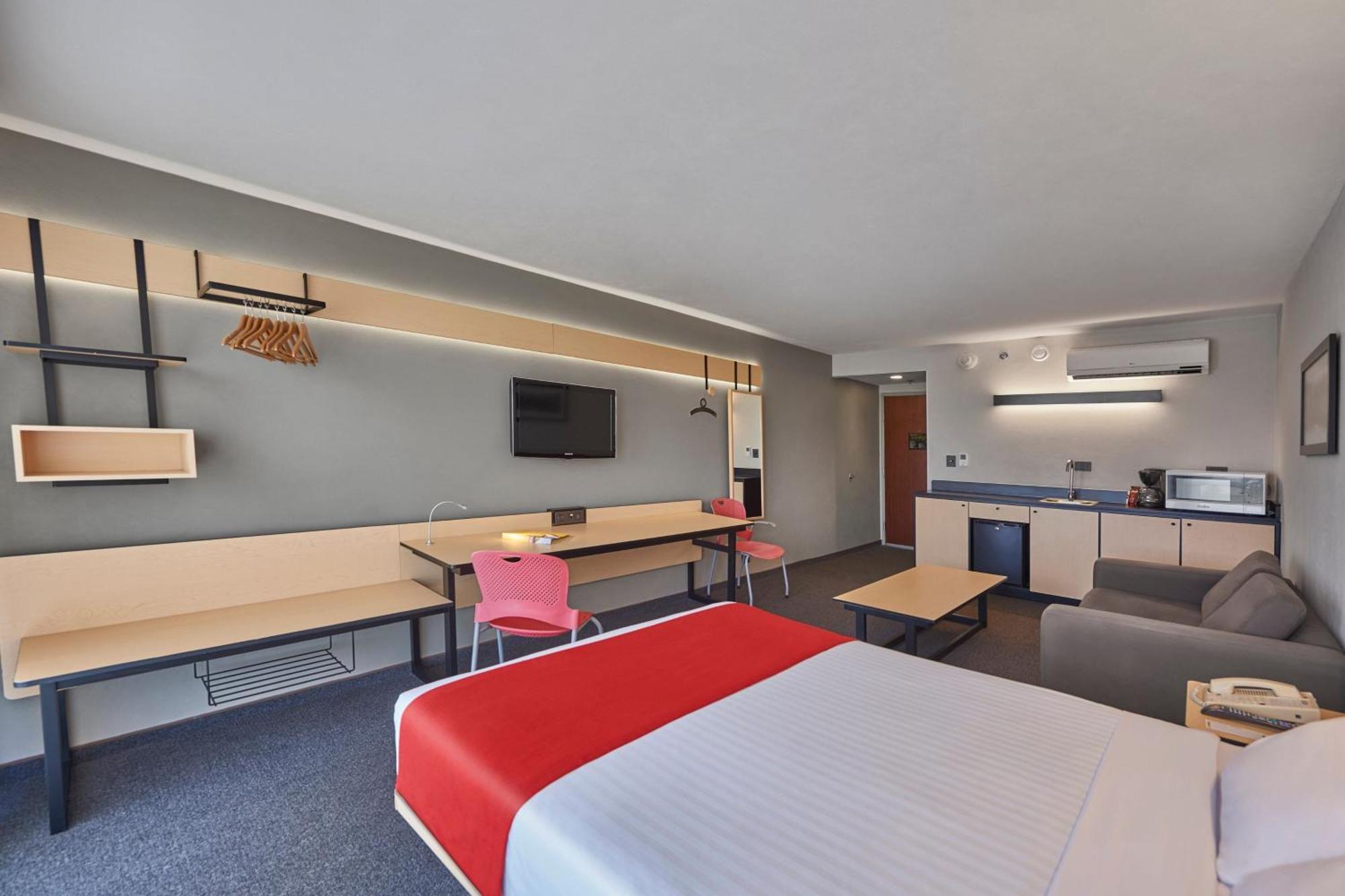 City Express By Marriott Durango Exterior photo