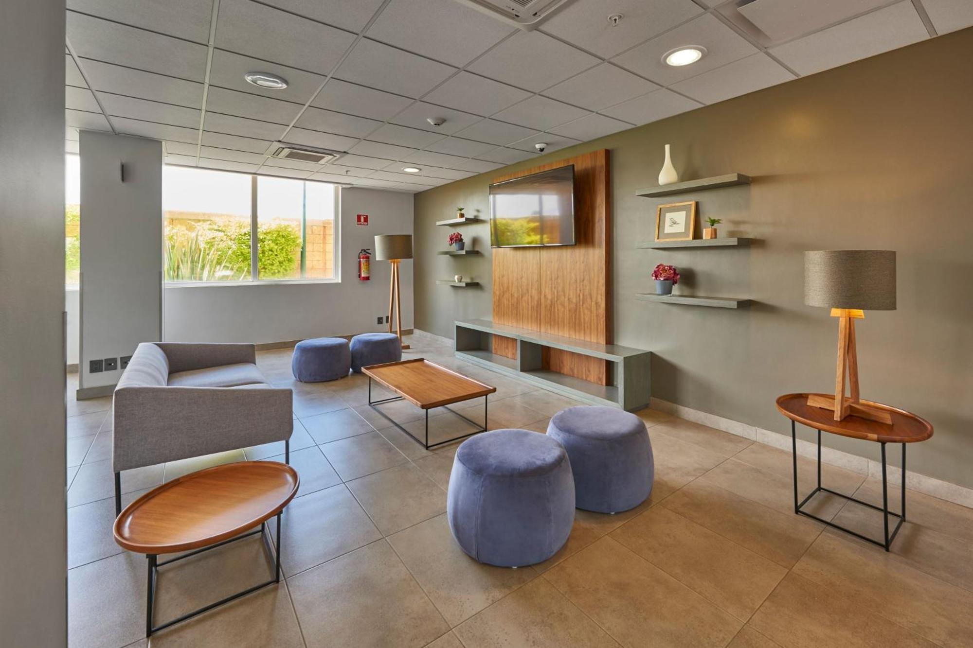 City Express By Marriott Durango Exterior photo