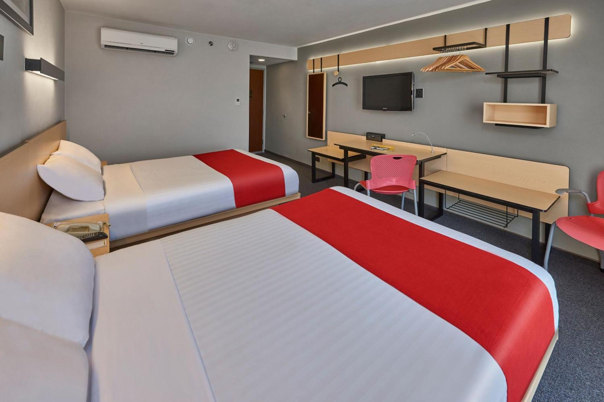 City Express By Marriott Durango Exterior photo